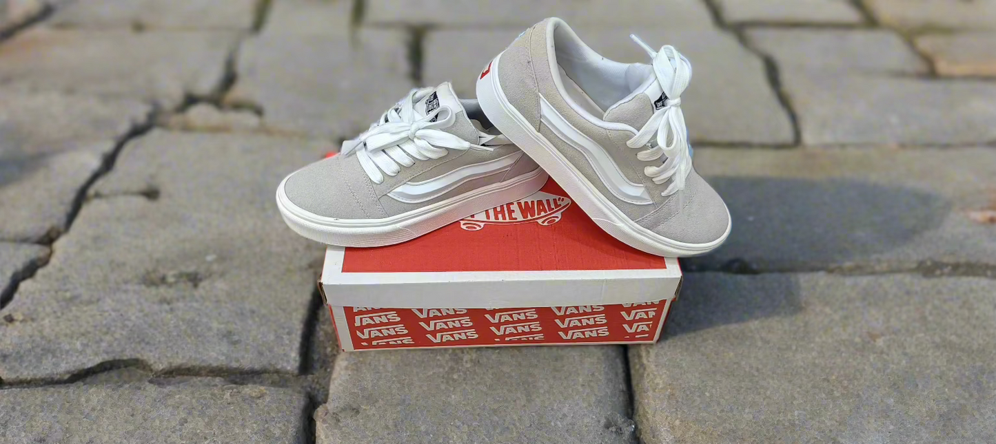 "حذاؤك المثالي لكل خطوة "VANS